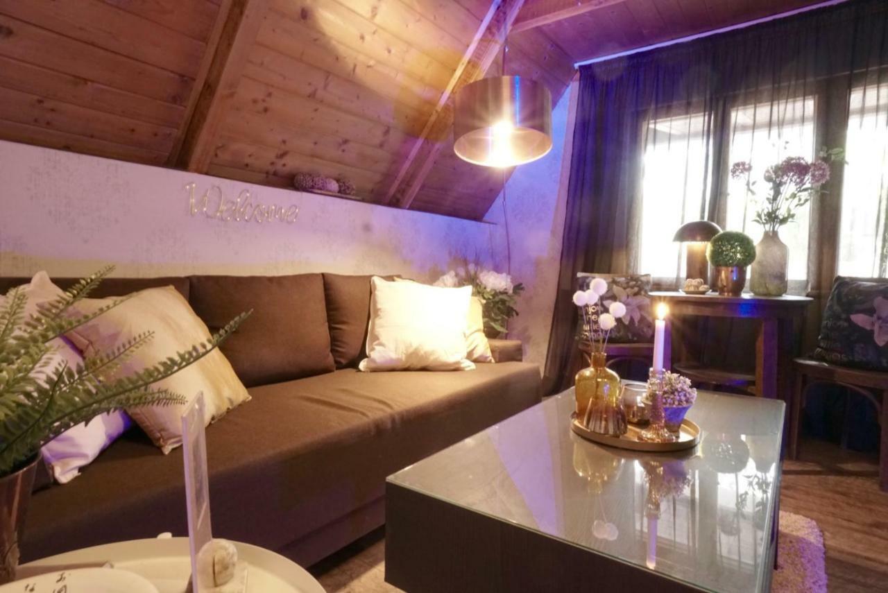 Nadi'S Holiday Home - Heart Of Woods, Szentendre Island Szigetmonostor Dış mekan fotoğraf